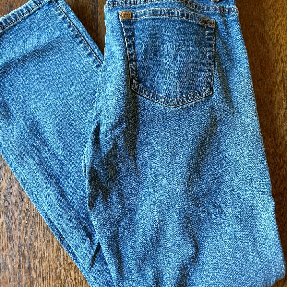 Women’s Aura straight leg jeans size 12R/Tal
